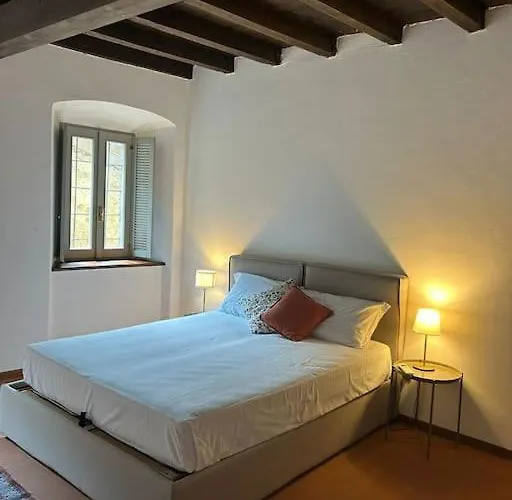 Apartament Casa Archi 1 *